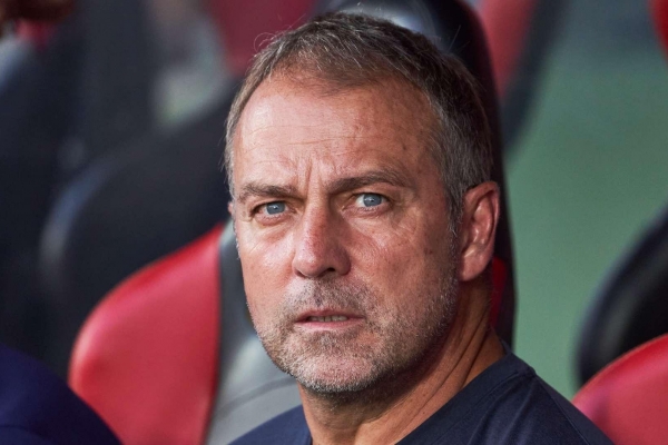 Hansi Flick vạch kế hoạch đại tu Barcelona sau thảm bại trước Chelsea