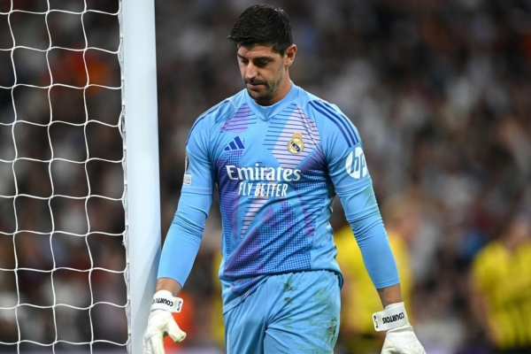 Courtois lại gây ồn ào ở Madrid