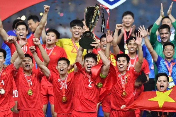 ĐT Việt Nam xô đổ hàng loạt kỷ lục khi vô địch AFF Cup 2024