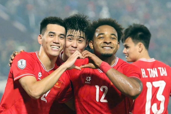 Người hâm mộ phản đối dữ dội đội hình tiêu biểu AFF Cup 2024