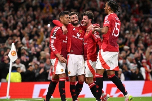 Trực tiếp MU vs Leeds United, 20h00 hôm nay 19/7