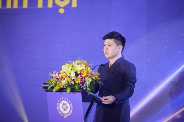 Lễ xuất quân hoành tráng, Hà Nội FC đón mùa 2025/26 cùng cửa hàng chính thức đầu tiên