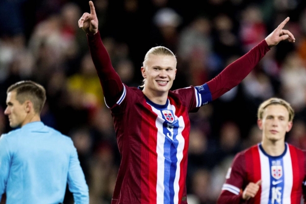 Haaland lập 'repoker' trong trận 12 bàn, cùng Na Uy tiến gần World Cup 2026