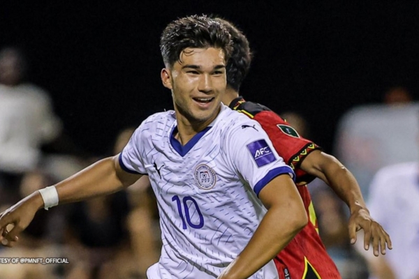 Lập poker, cầu thủ Philippines gây chấn động tại vòng loại Asian Cup