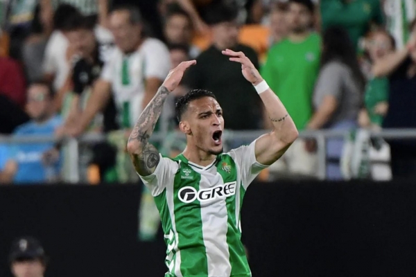 Sốc: Real Betis dẫn đầu châu Âu 8 tháng liên tiếp