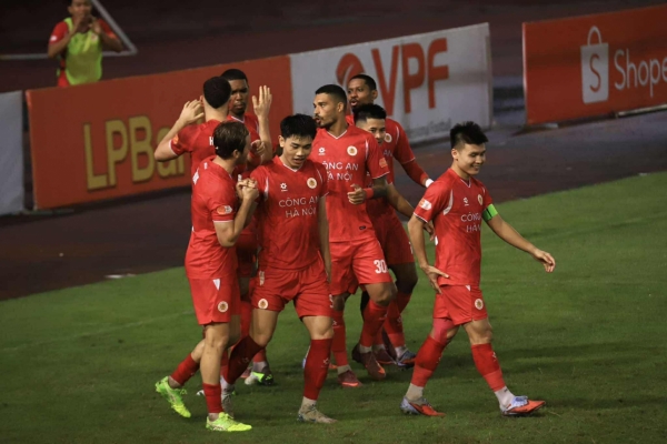 Đình Bắc lên tiếng sau chiến thắng nghẹt thở của CAHN