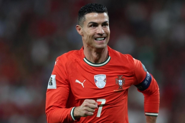 Siêu máy tính dự đoán tỷ số trận Ireland vs Bồ Đào Nha: Ronaldo vui ra mặt