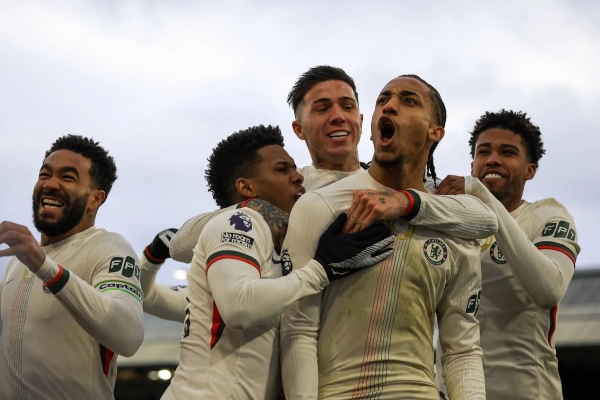 Hạ đẹp Crystal Palace, Chelsea áp sát top 4 Ngoại hạng Anh