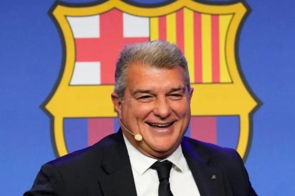 Thị trường đóng cửa, Barca vẫn chuẩn bị nổ 'bom tấn miễn phí'