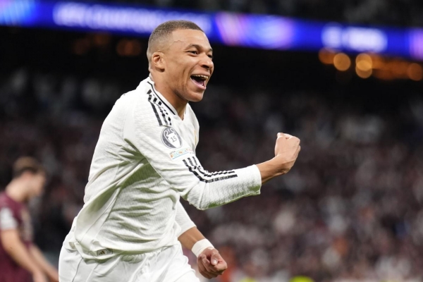 Mbappe nhận tin cực vui trong sự nghiệp