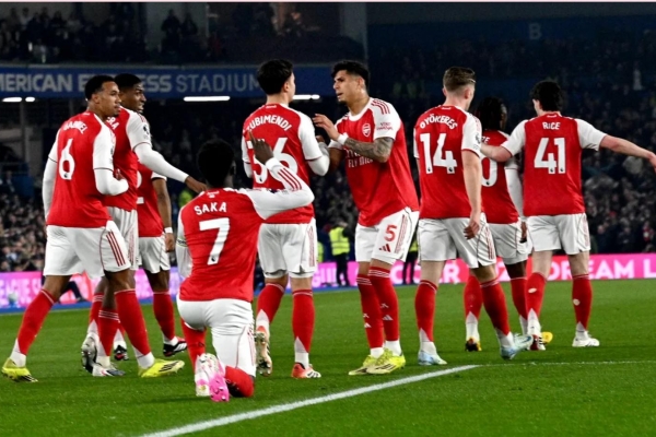 Siêu máy tính chốt xong việc Arsenal vô địch Ngoại hạng Anh