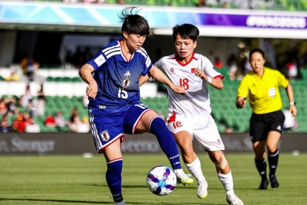 CĐV Philippines đồng loạt dậy sóng khi vượt mặt Việt Nam, vào tứ kết châu Á