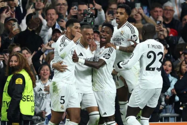 Tăng cường hàng công, Real Madrid đón tin cực vui từ tiền đạo 372 bàn