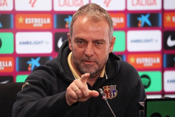 Từ giã Lewandowski, Barca chốt 'sát thủ đen' Flick ao ước từ lâu