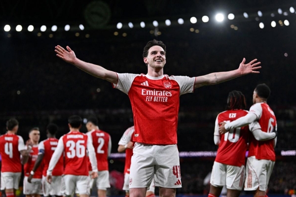 Huyền thoại chỉ thẳng điều kiện để Arsenal giành cú ăn 4 lịch sử