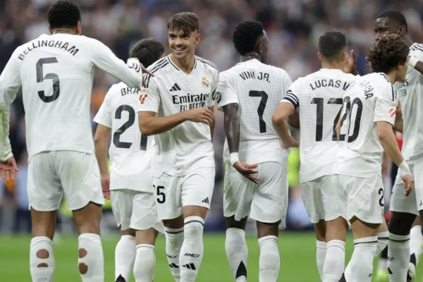 Thừa trung vệ, Real Madrid cắn răng bán cái tên bất ngờ ngay hè 2026