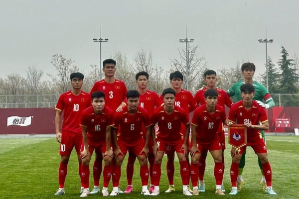Báo Trung đồng loạt chỉ thẳng sai lầm khiến U23 Việt Nam rơi chiến thắng