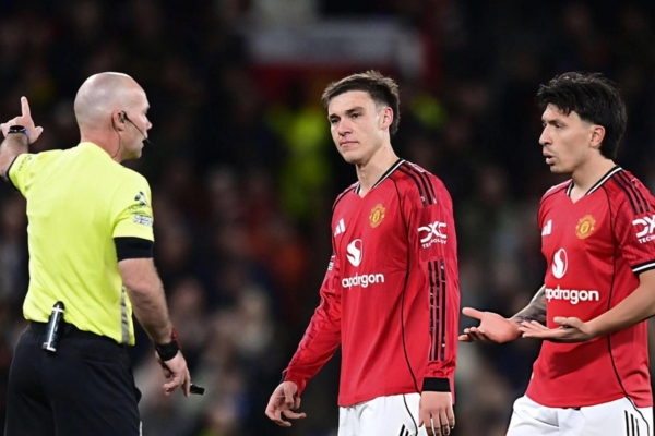 CHÍNH THỨC: Ngoại hạng Anh ra thông báo nóng trận MU thua Leeds