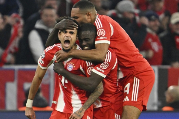 Đại tiệc 7 bàn, Real dâng vé bán kết cho Bayern trong 5 phút cuối