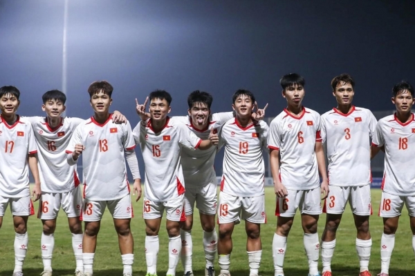 Chưa đầy 1 năm, U17 Việt Nam hai lần thắng 'out-trình' 10 bàn