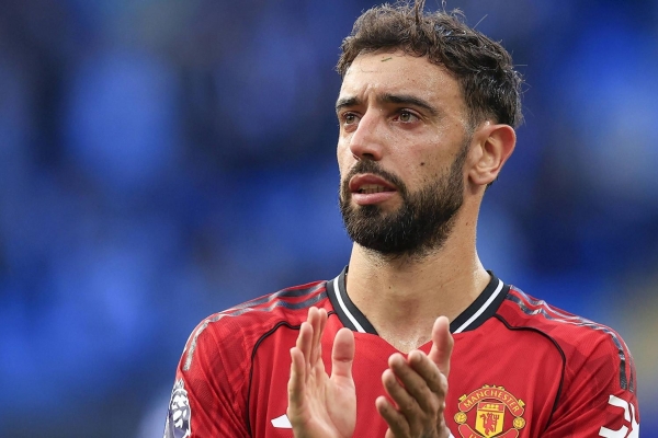 Ả Rập ra tay, MU nhận lời đề nghị không tưởng để bán Bruno