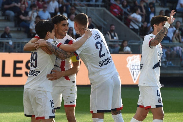 PSG thắng đậm Angers, tiến sát chức vô địch Ligue 1 thứ 12