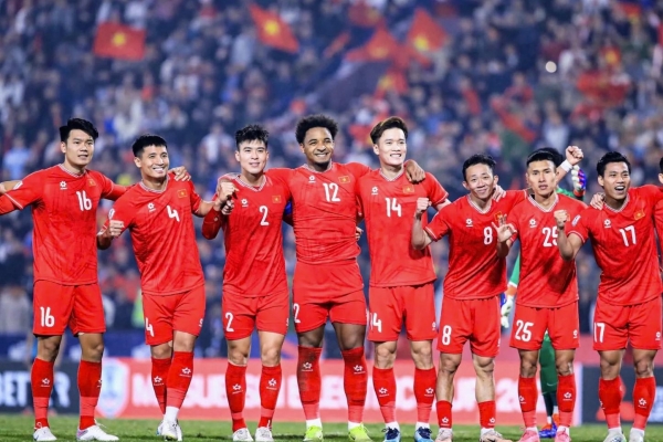 Báo Indonesia: 'Bóng đá Việt Nam nhảy vọt lên số 1, còn Thái Lan thì...'
