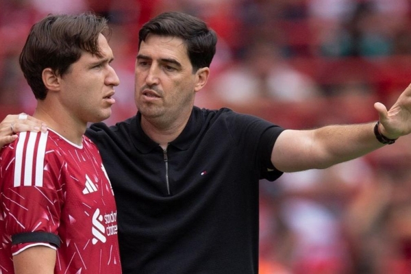 CHÍNH THỨC: 2 ngôi sao Liverpool bị loại khỏi Champions League 2026/27