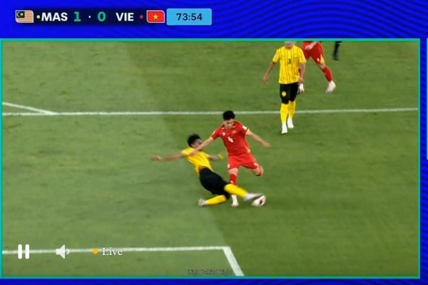 Tranh cãi dữ dội trận Việt Nam thua Malaysia ở FIFA ASEAN Cup