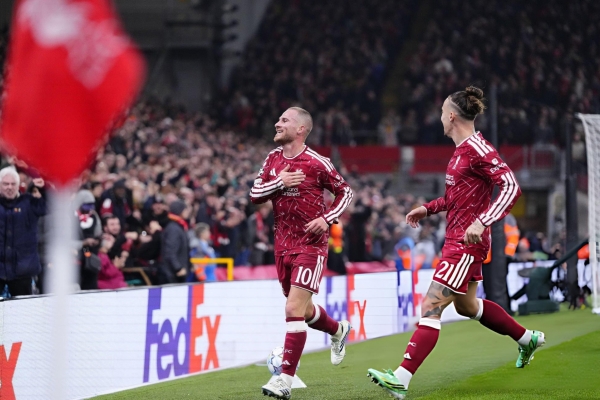 Rượt đuổi 7 bàn, Liverpool ngược dòng hạ Villarreal ngoạn mục