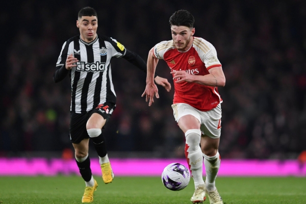 Trực tiếp Arsenal vs Newcastle: Điểm tựa hàng thủ