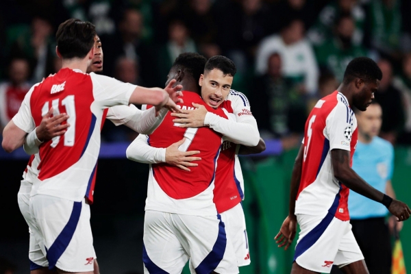 Arsenal đè bẹp Sporting trong trận cầu 6 bàn