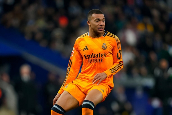 Bảo vệ Mbappe, Real Madrid đe dọa sẽ có hành động pháp lý