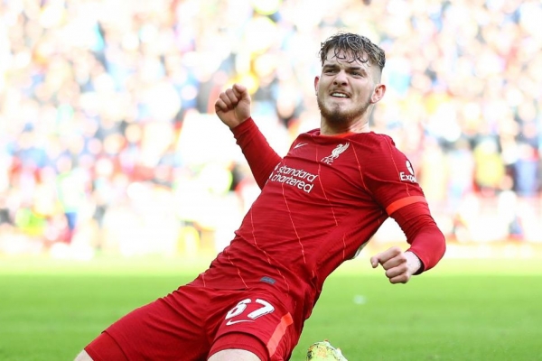 Ngôi sao Liverpool tiết lộ cú sốc lớn nhất trong sự nghiệp