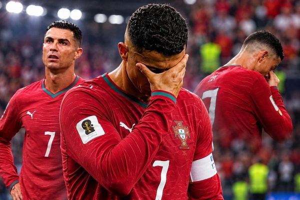 Ronaldo rời tuyển, Bồ Đào Nha trả giá theo cách không ai ngờ