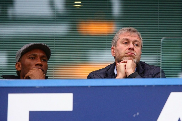 Anh tìm cách giải phóng tiền bán Chelsea của Roman Abramovich