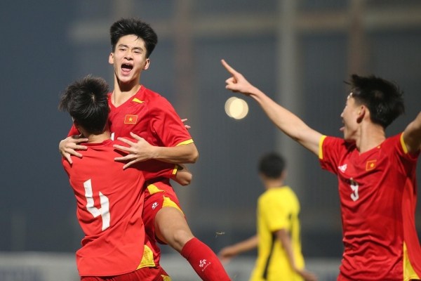 U17 Việt Nam 'thắng như chẻ tre' chấn động châu Á