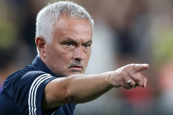Mourinho chơi lớn, kiện LĐBĐ Thổ Nhĩ Kỳ lên Tòa án Nhân quyền châu Âu