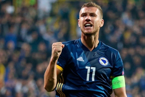 Dzeko báo tin cực vui, Bosnia mơ viết cổ tích World Cup