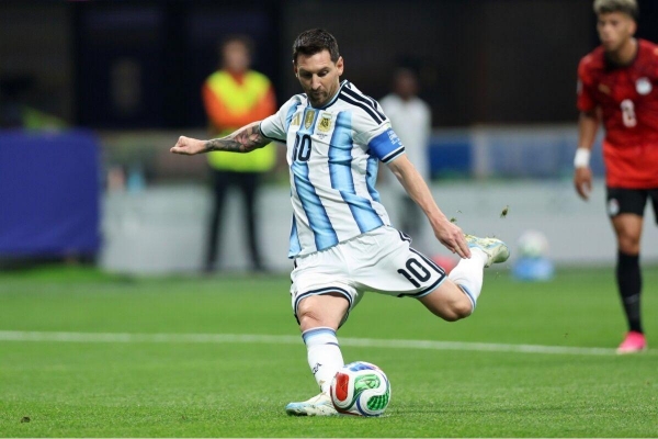 Đội hình tiêu biểu vòng 1/8 World Cup 2026: Messi sút trượt penalty vẫn nhận điểm số khó tin