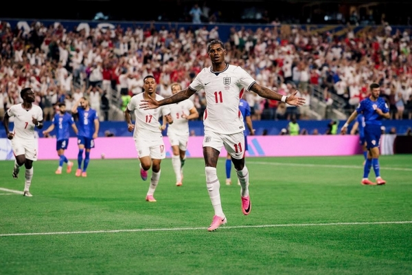 Hai trận liên tiếp ngồi ngoài, Marcus Rashford đang gặp chuyện gì ở tuyển Anh?