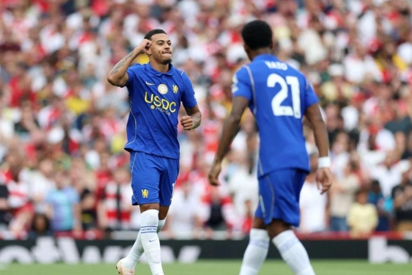 Hai bộ mặt Chelsea: Hàng công lập kỳ tích, hàng thủ chạm đáy kỷ nguyên Ngoại hạng Anh