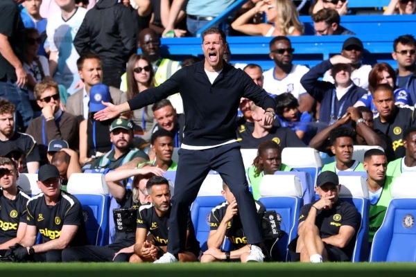 CĐV Chelsea nổi giận sau khi đội nhà chạm cột mốc buồn 65 năm