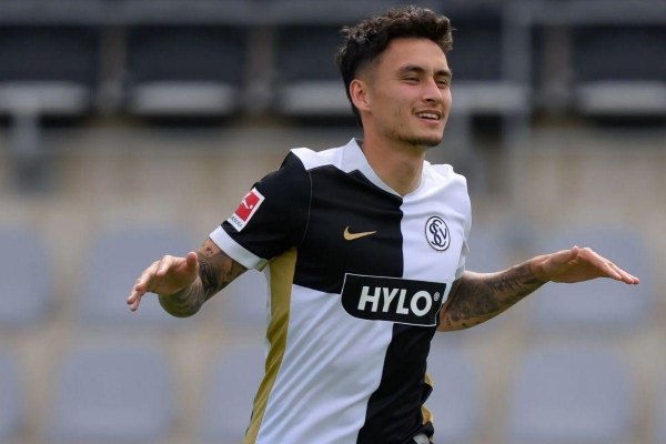 Quyết khoá chặt Đình Bắc, Thái Lan triệu tập gấp ngôi sao Bundesliga