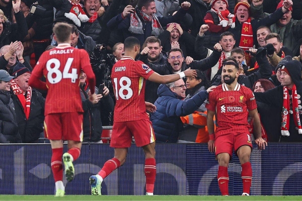 Salah solo đẳng cấp, Liverpool vững ngôi đầu Ngoại hạng Anh