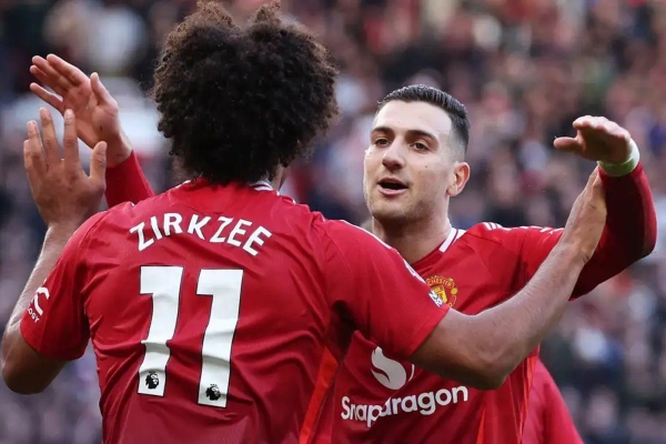 Man United đón ba tin vui liên tiếp trước chung kết Europa League