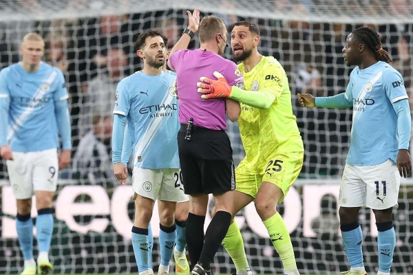 Nhà vô địch châu Âu khiến Man City gặp 'đại họa'