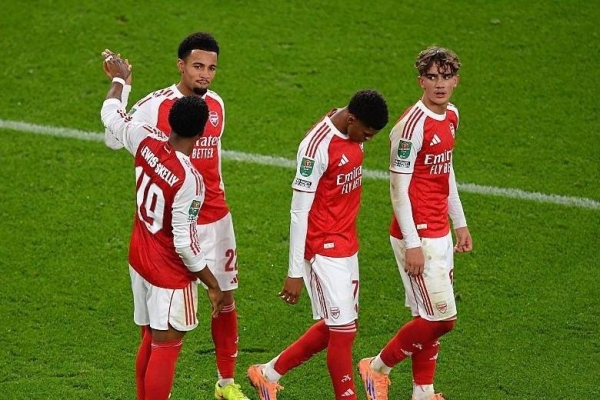 Arsenal lại mất người vì chấn thương