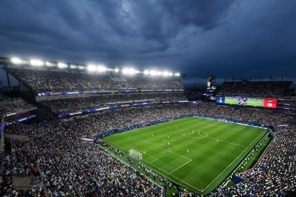 World Cup 2026 gặp sự cố chưa từng có: 'FIFA không lại với trời?'