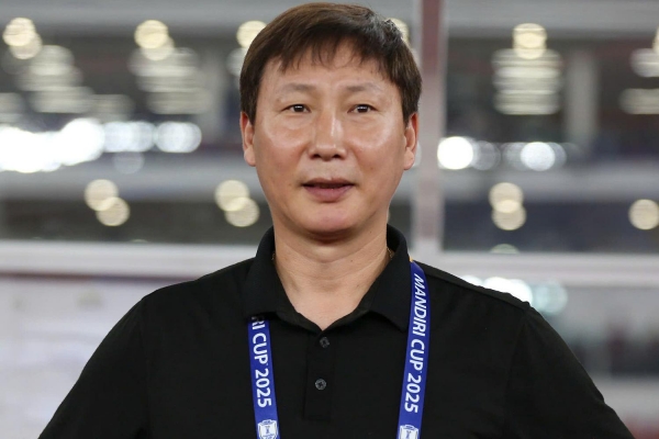 HLV Kim Sang-sik báo tin cực vui, ĐT Việt Nam sắp có diện mạo mới tại ASEAN Championship 2026